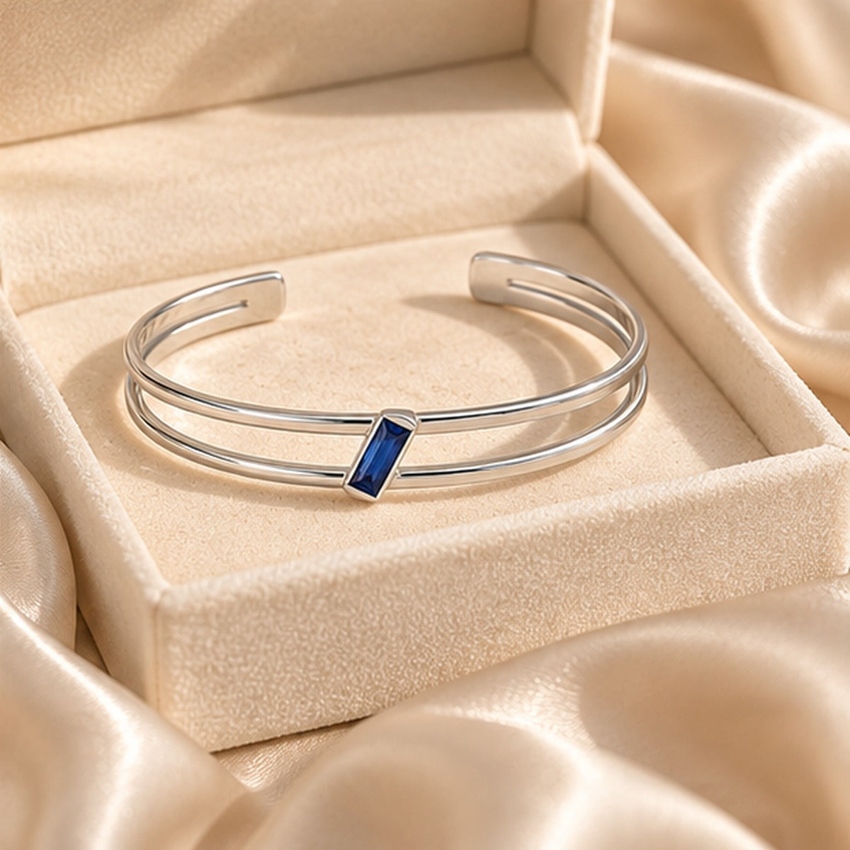 VIVALORA® Meridian Rail Cuff — lifestyle and gifting scene